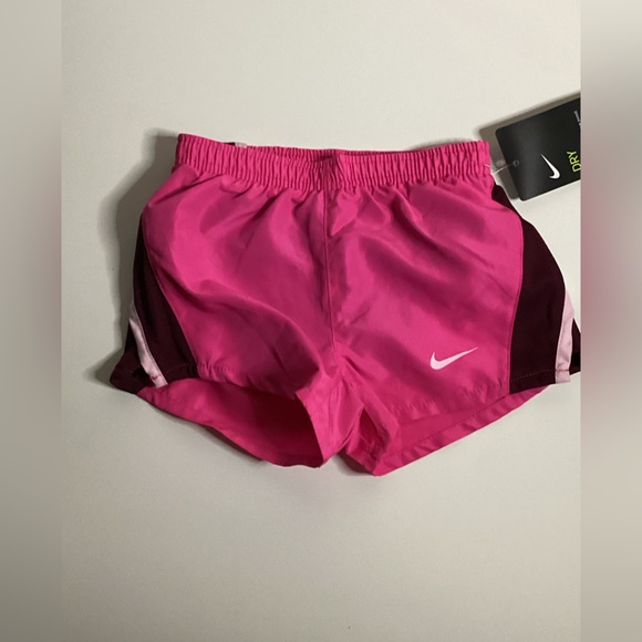 Freebie alert: 4t girls Nike haul - Picture 3 of 6